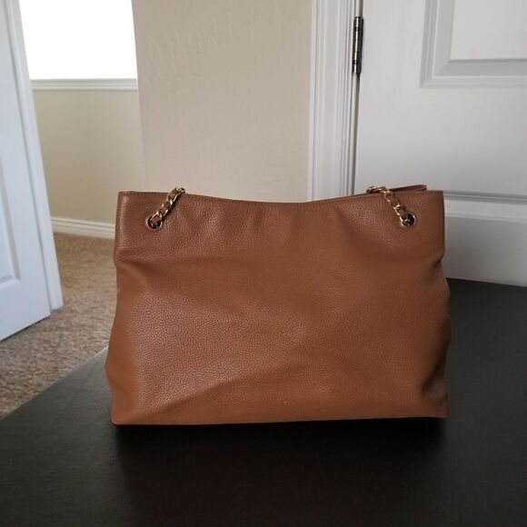 Tory Burch Britten Large Tote - Picture 4 of 9